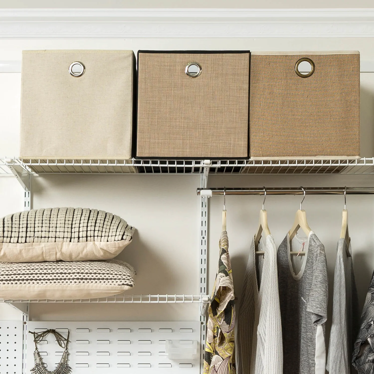 Wire Shelf Back- White - 667x350mm - Image 2