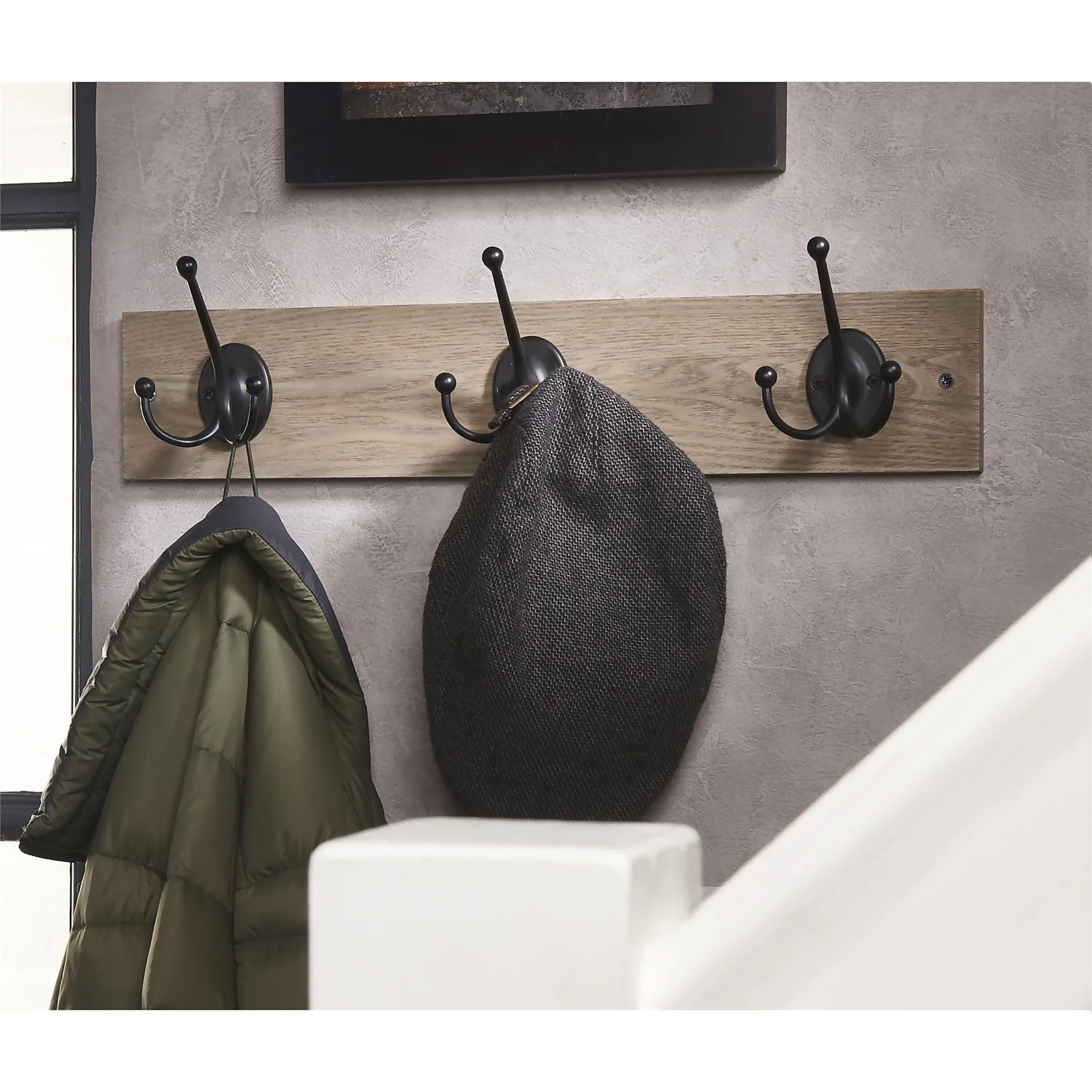 3 Tri Oval Black Hook On XL Rustic Board - Image 2